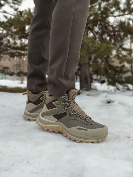 Продам Ботинки humtto