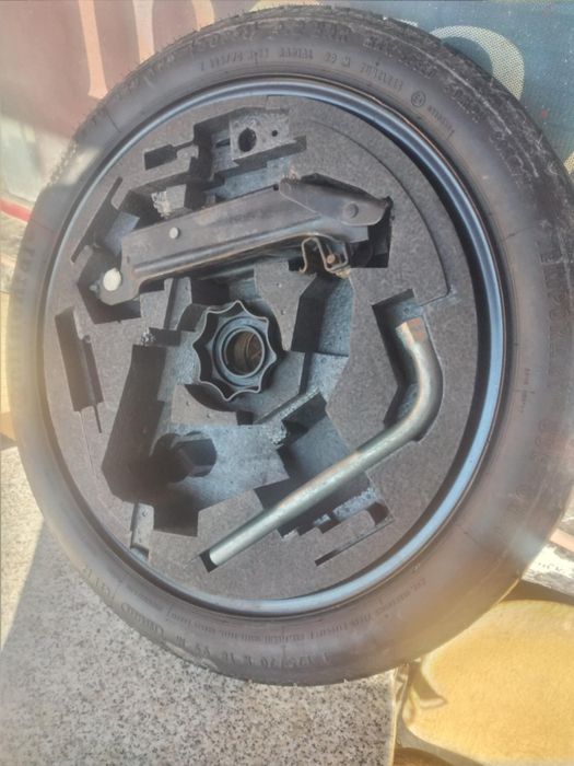 Резервна гума патерица за vw