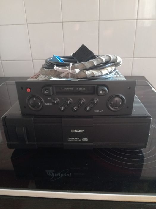 Ченджър и касетофон и сд за рено