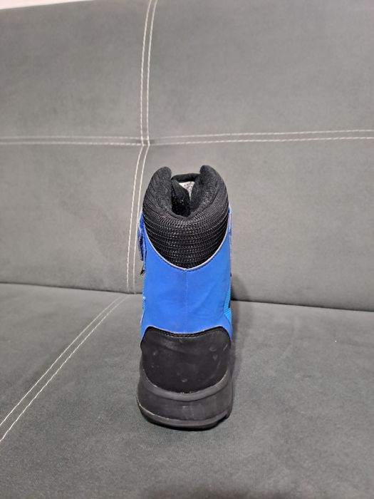 Боти  Adidas (като нови) 38 2/3