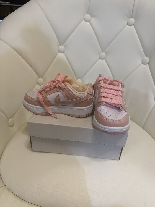 Маратонки за дете -Ново-Nike-22 номер