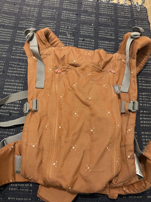 Love carry реголируема, ергономична раница