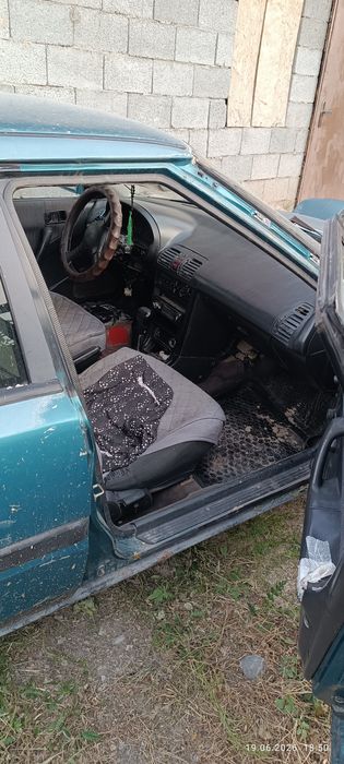 Мазда 323 автомат