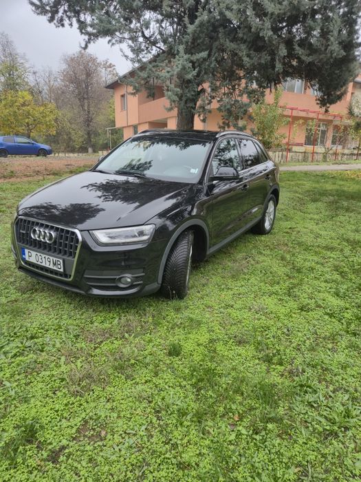 Audi Q3 4 × 4 Панорама