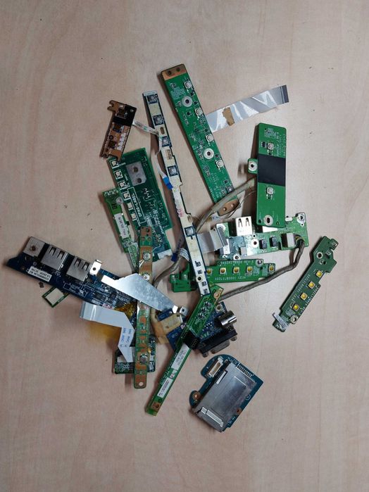 Piese schimb stare de functionare ptr diverse  laptopuri.