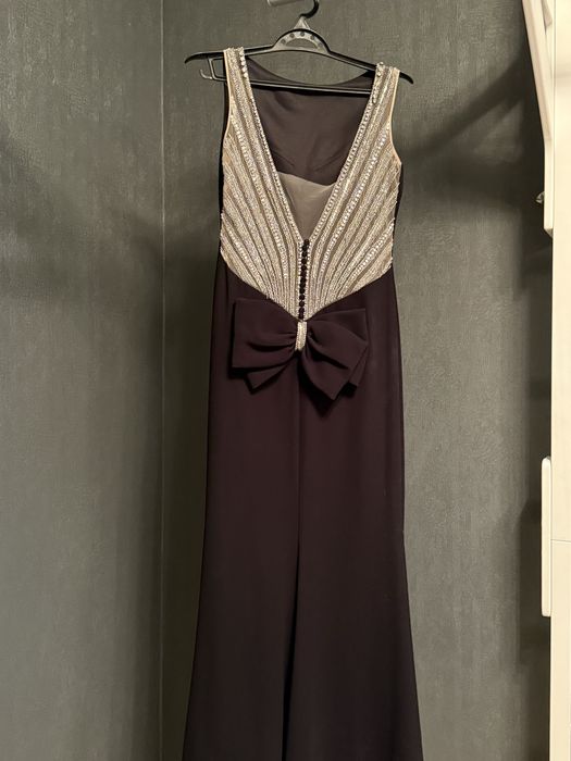 Продается платье