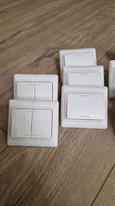 Ел. Ключ и контакт на Legrand