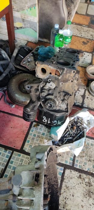 Продам блок на Лансер 9