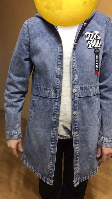 Джинсовая куртка