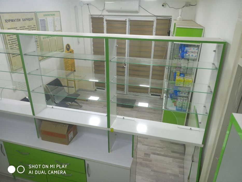 Мебел полка для аптеки и магазина