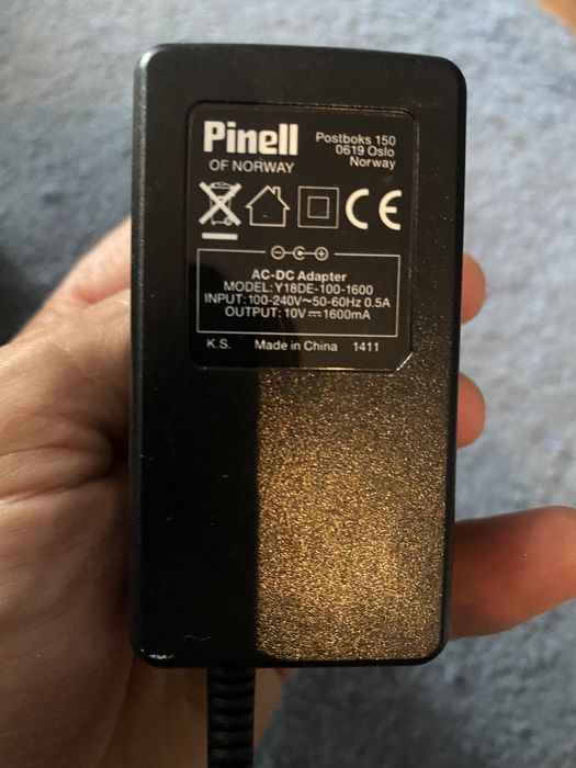 Pinell cu acumulator