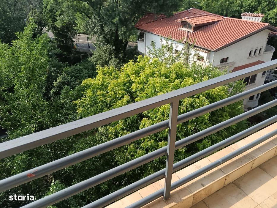 Apartment in București, Primăverii - Mai multe