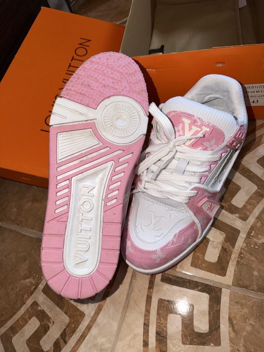Louis Vuitton TRAINERS