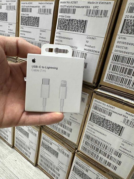 Адаптер Apple USB-C   мощностью 20 Вт