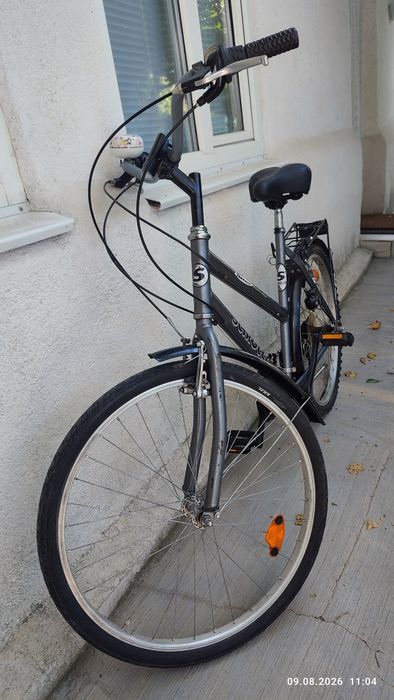 Vând bicicletă pentru adulți