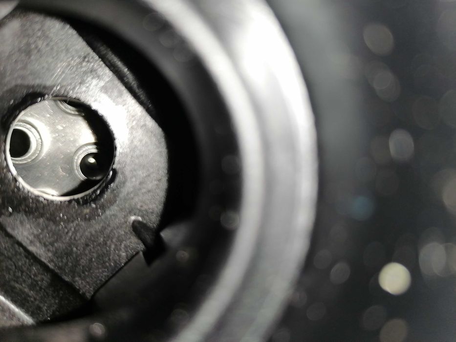 Чисто НОВ радиатор BEHR оригинал ЕЕ 90 231 318 Opel Omega A C20NE