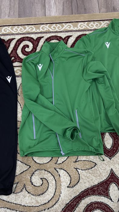 Одежда макрон