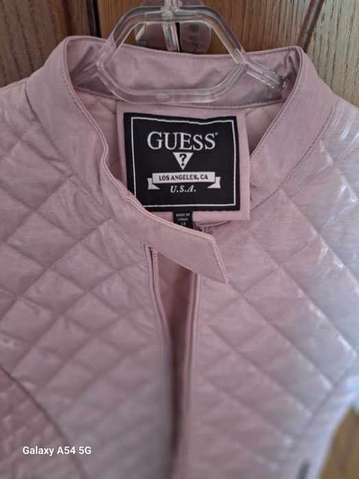 Ново Яке guess 152 см , xxs/xs