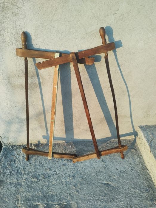 3 buca Fierăstrău vechi