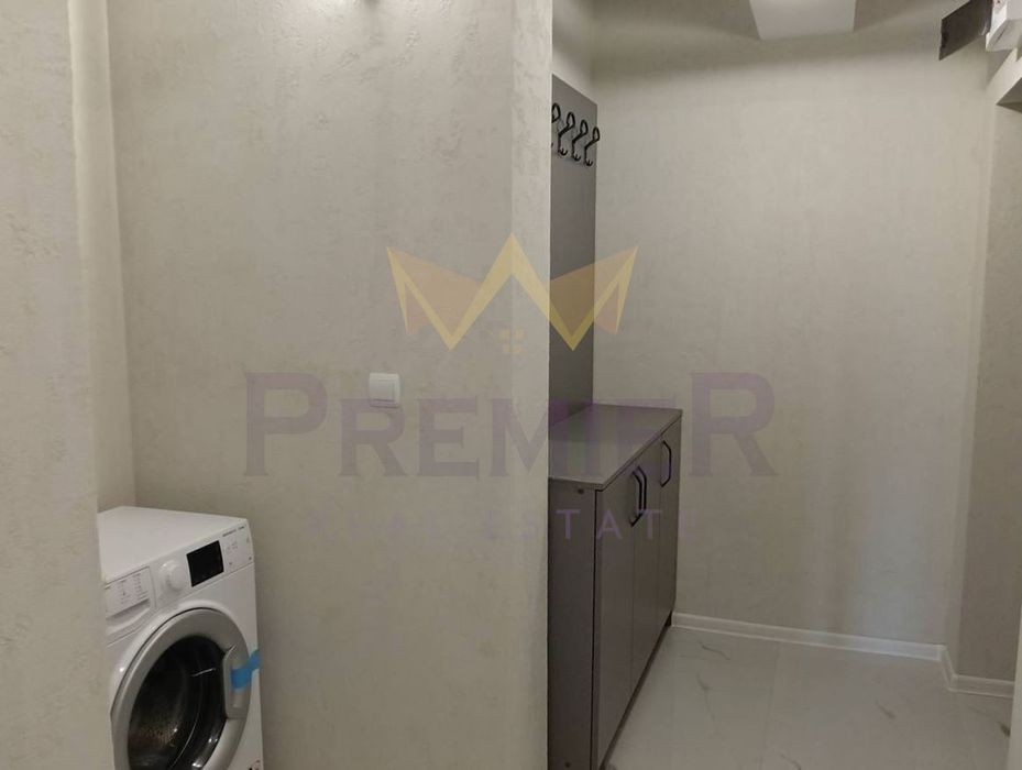 Продава се Двустаен апартамент в Пловдив, Христо Смирненски - 69 кв.м за 1035 €/кв.м - Снимка #4