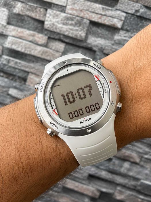 Suunto D6i White W/USB – водолазен компютър / часовник – състояние 10/10