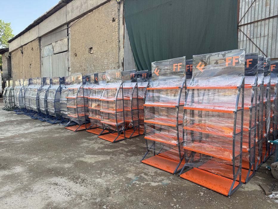 Стеллаж витрина полка стойка