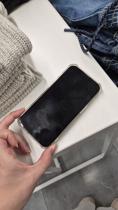 Iphone 14 в отличном состоянии