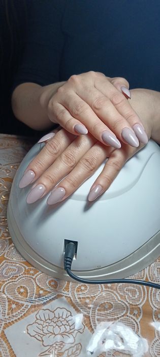 Требуется модели на ноготочки