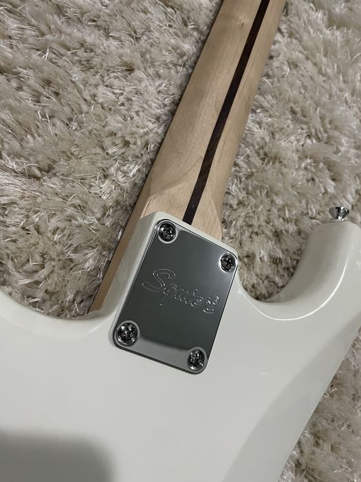 Fender squier stratocaster