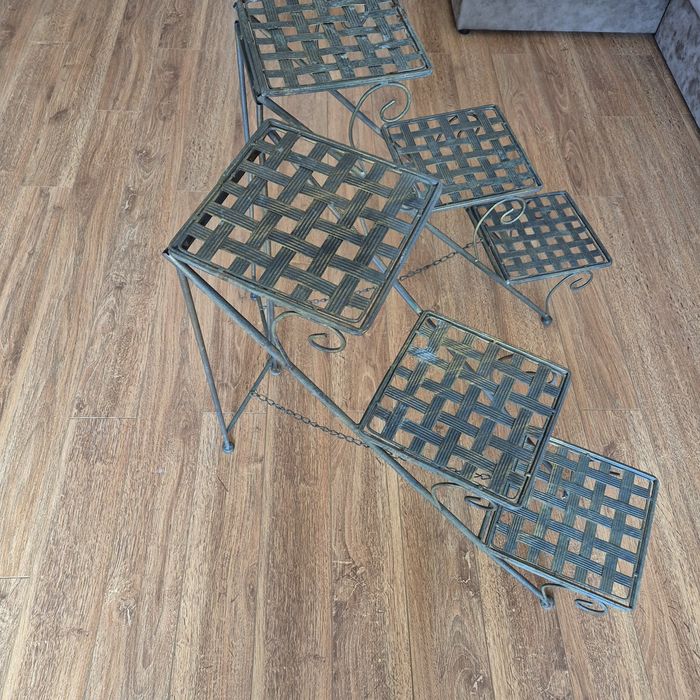 Подставки для цветов