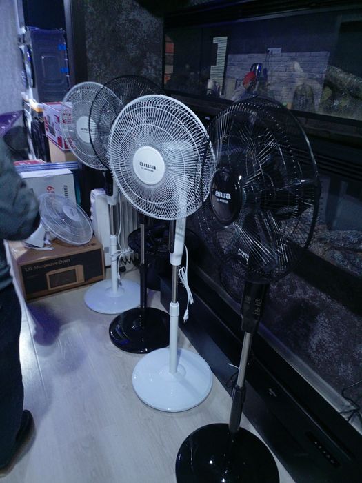 Продаются вентиляторы