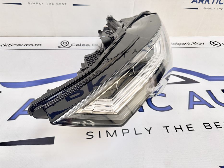 Far stanga Matrix Audi A6 4K cod 4K0941035