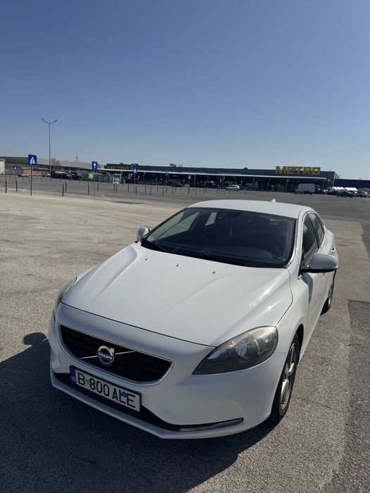 Vand aututurism Volvo V40