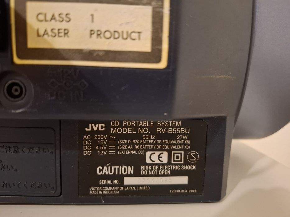 Boombox  JVC RV-B55