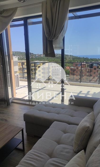 Продава се Двустаен апартамент в к.к. Св.Св. Константин и Елена - 128 кв.м за 916 €/кв.м - Снимка #2