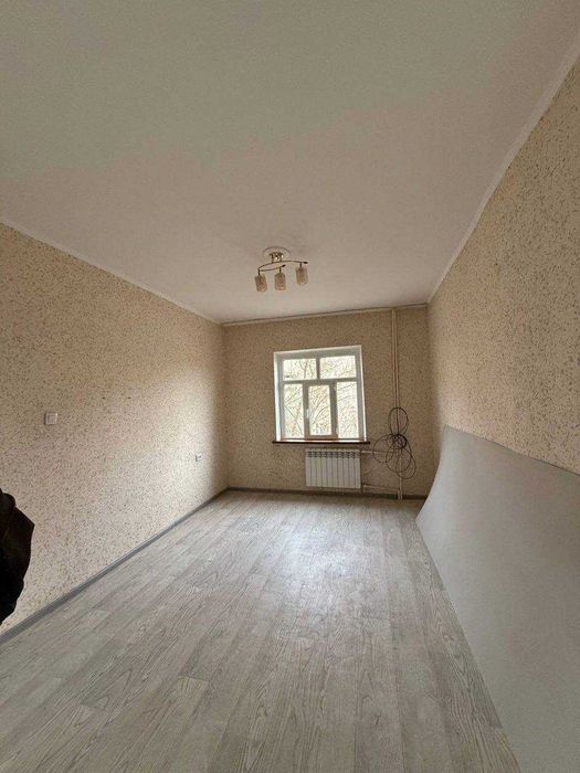 Продается квартира в Яшнабадском районе Авиасозлар-2, 1-ком 3-этаж42м2