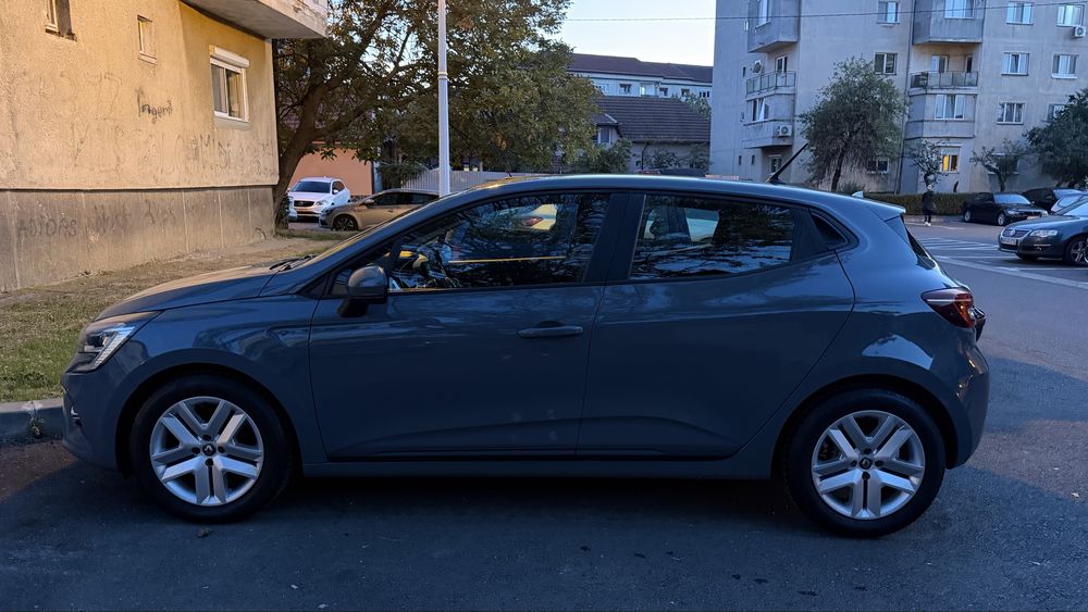 RENAULT Clio 2020 — imagine 4