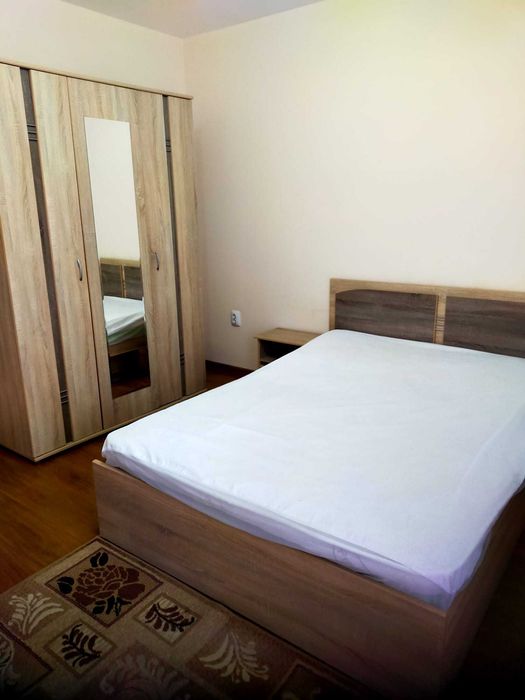 apartament 3 camere pentru inchiriat