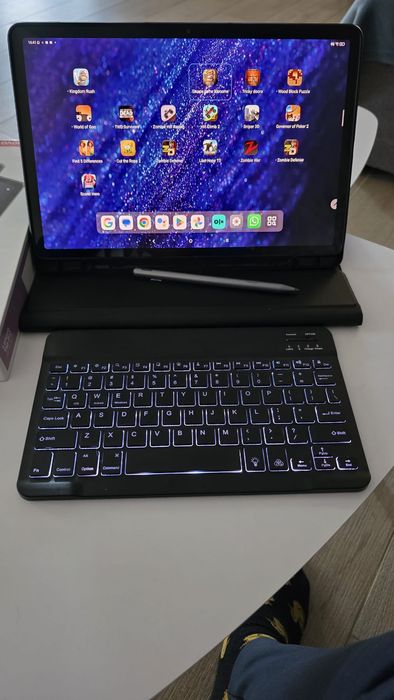 Lenovo Tab P12 - 12.7 in, 128 Gb, 8 Gb Ram + Husa + stylus + Tastatura