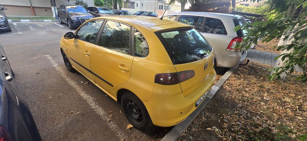 Vând Seat Ibiza 1.4 benzina + GPL, 86 cp, 5 uşi, an 2008