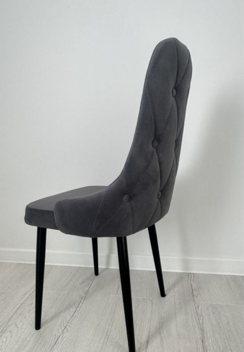 Стол со стульями