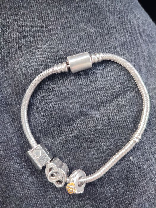 Brățară Pandora cu 3 charms