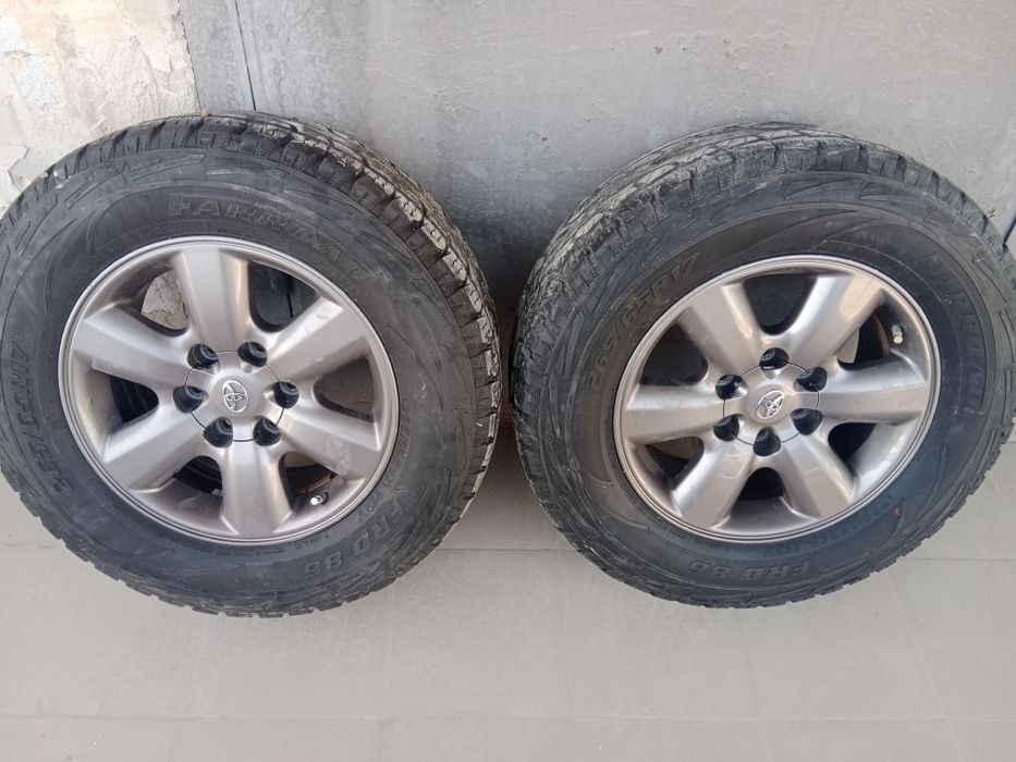 Продам шины с дисками 265/65/R17