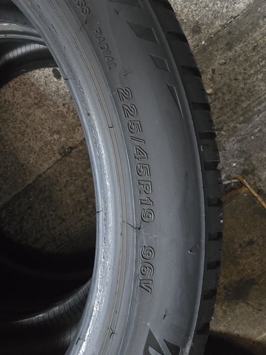Bridgestone 225/45 R19 96V MS all season