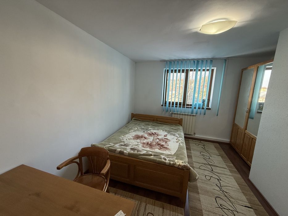 Casa de inchiriat Podul de Fier