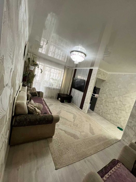 СРОЧНО 3-комнатная В ЦЕНТРЕ