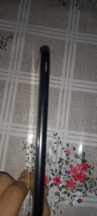 Samsung j3 srochna sotiladi