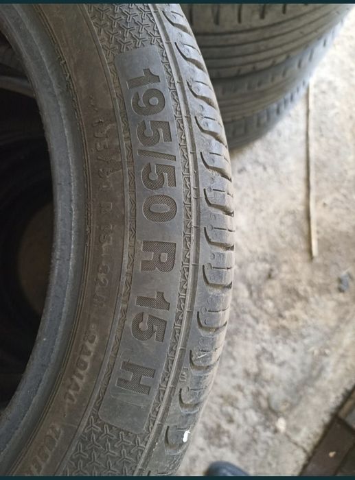 Продам пару летней резины