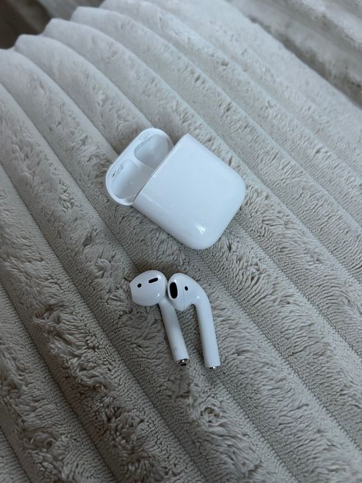 Airpods 2 Wireless