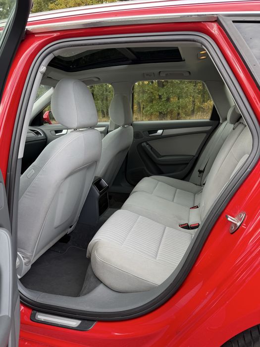 AUDI A4 B8.5 2013 Panoramic, Automat, Keyless